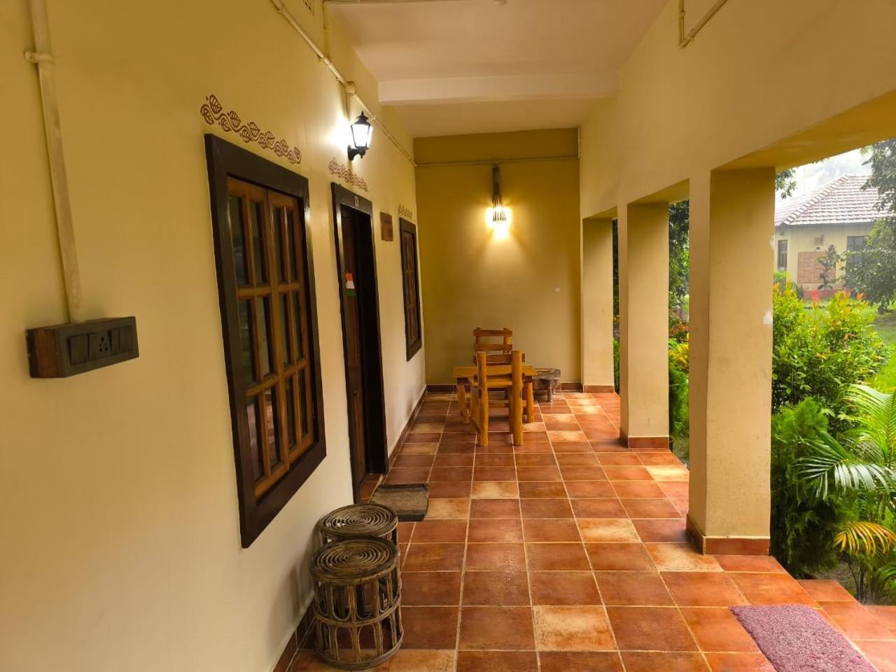 Gram Bangla Retreat Hotell Kolkata Eksteriør bilde
